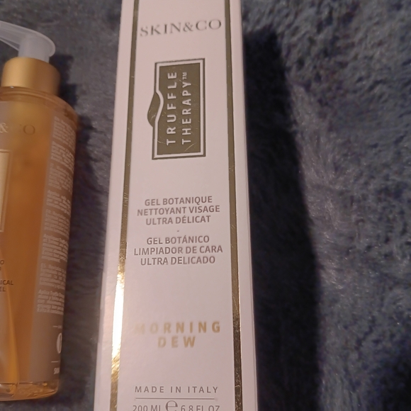 Skin&Co Truffle Therapy Morning Dew Gel - Picture 3 of 4